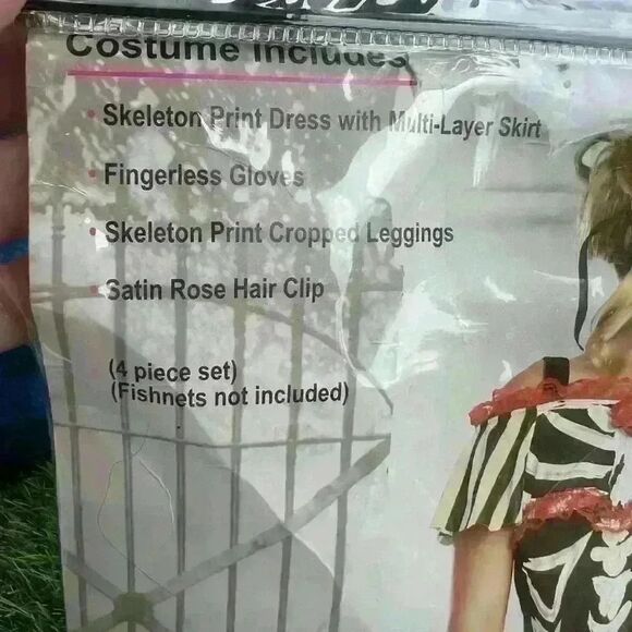 Girls Senorita Bone-ita Day of the Dead Costume size large 10-12 - Picture 3 of 6